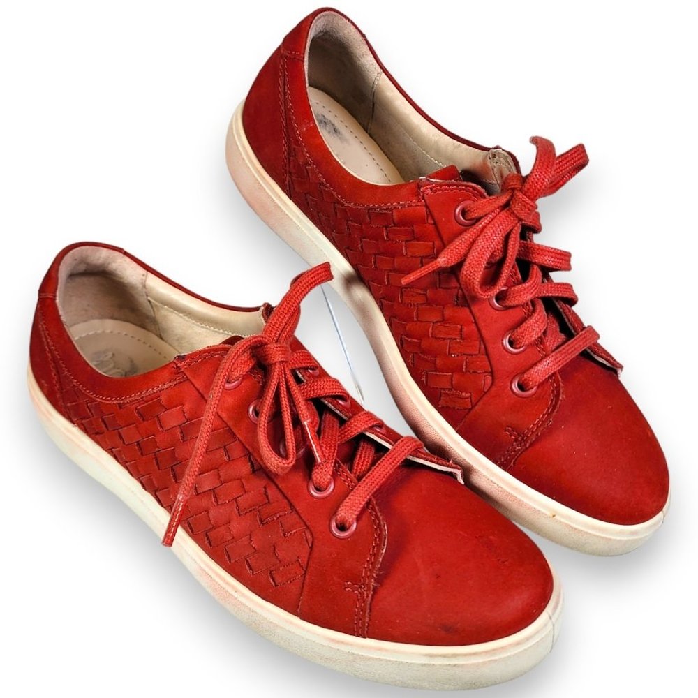 Women's Red Woven Lace-Up Hotter Sneakers